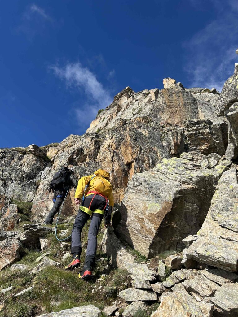 cordée au départ de l'arête de la Sétéria