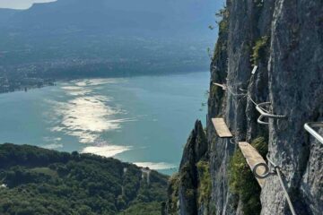 via ferrata de Cornillon, vue sur le lac du Bourget